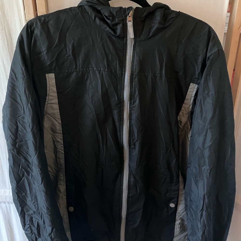 Whale Tail Women’s Suze Small Bkack and in Gray Hooded Jacket